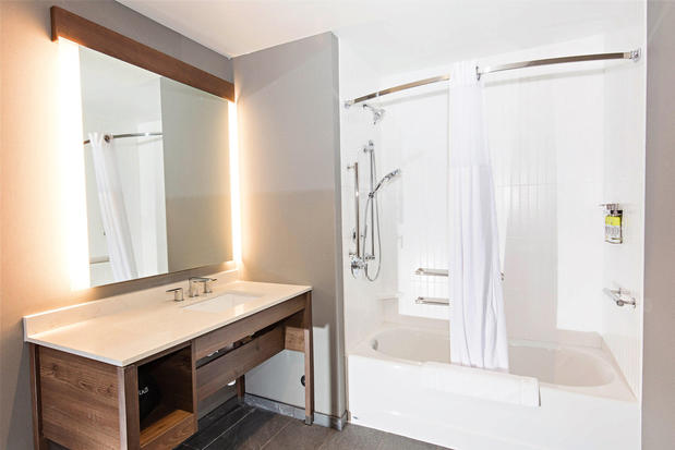 Images Staybridge Suites Denver North - Thornton by IHG