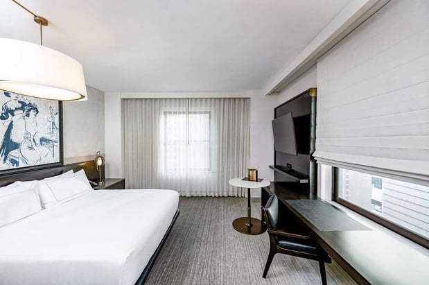 Images Hotel Fort Des Moines, Curio Collection by Hilton