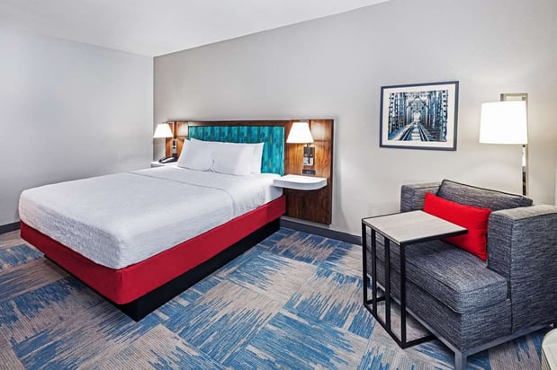 Images Hampton Inn & Suites Houston Heights I-10