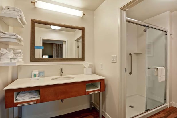 Images Hampton Inn & Suites Charleston Airport