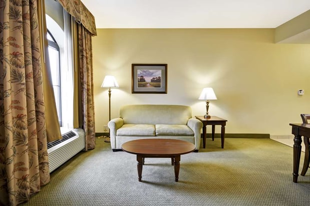 Images Hampton Inn & Suites North Charleston-University Blvd