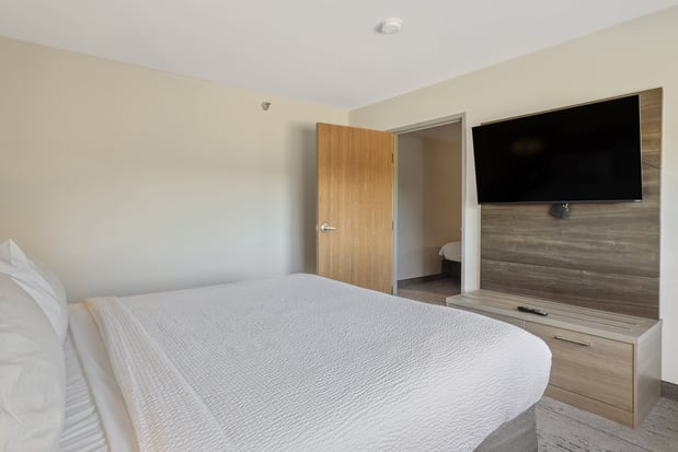 Images Holiday Inn Express & Suites Torrington by IHG