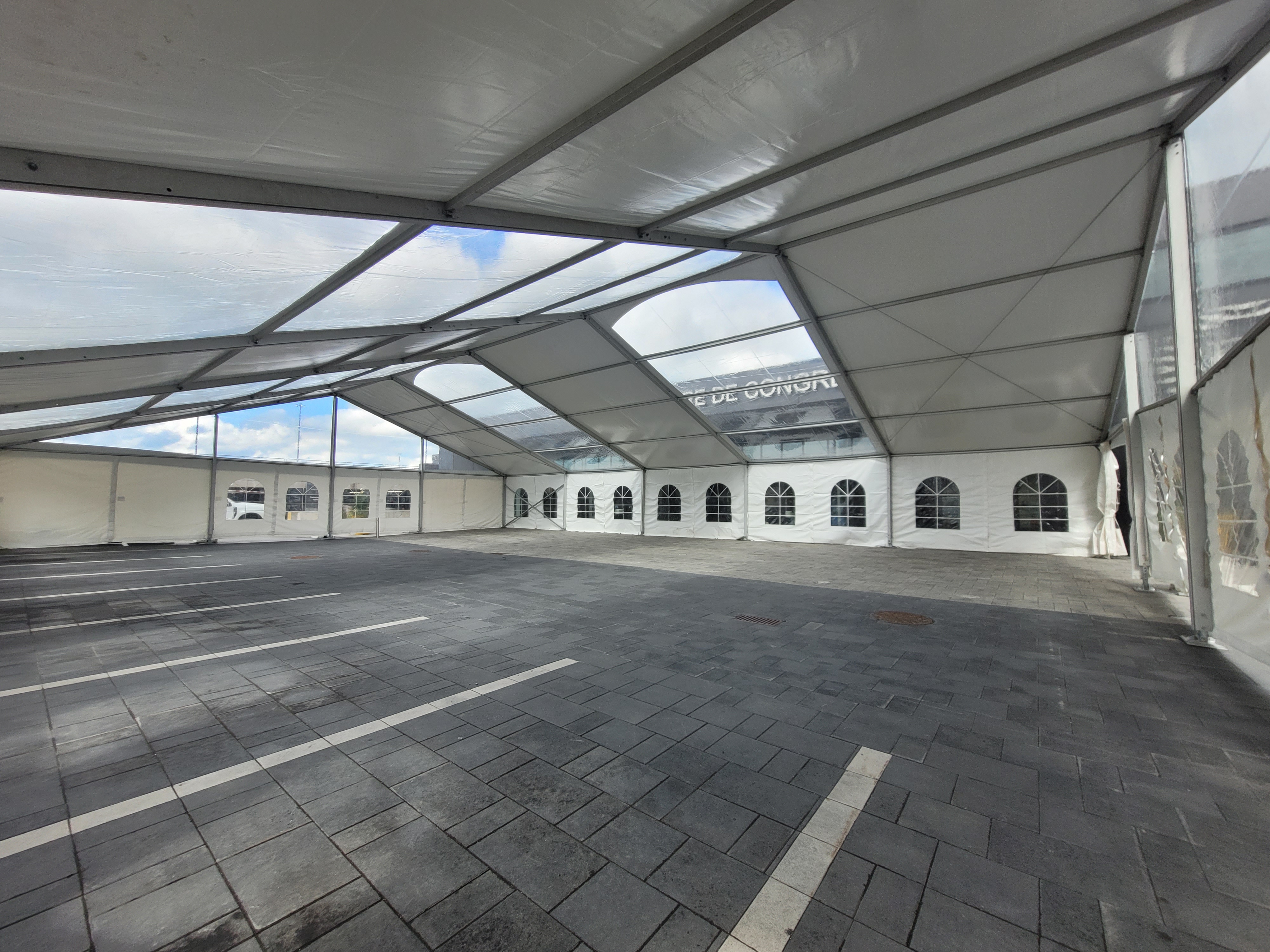 Images Les Abris St-Michel Inc. - Location de chapiteaux