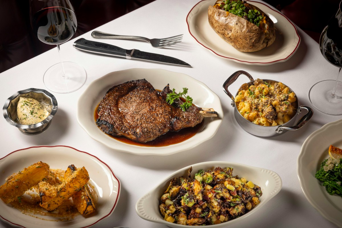 Golden Steer at One Fifth Image