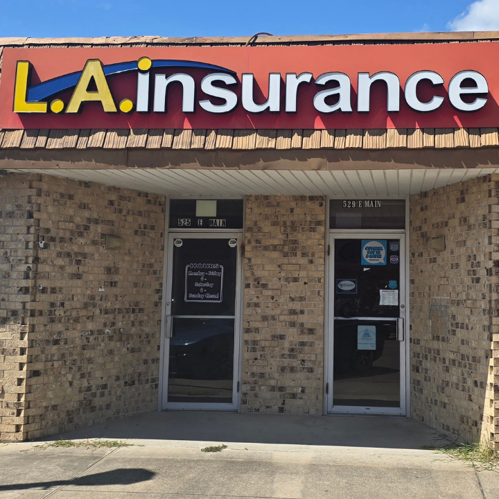 Exterior of the L.A. Insurance located at 529 E Main St in TX