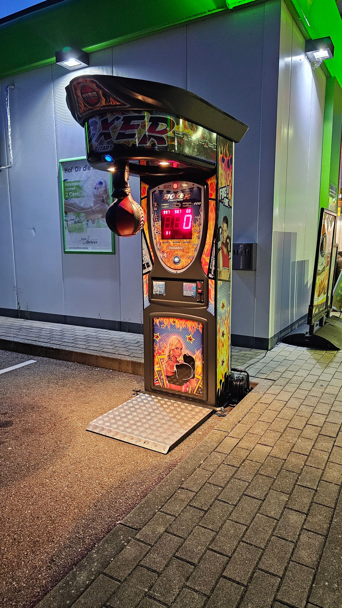 Enjoy-Automaten, Im Bergfeld 7 in Ellwangen (Jagst)