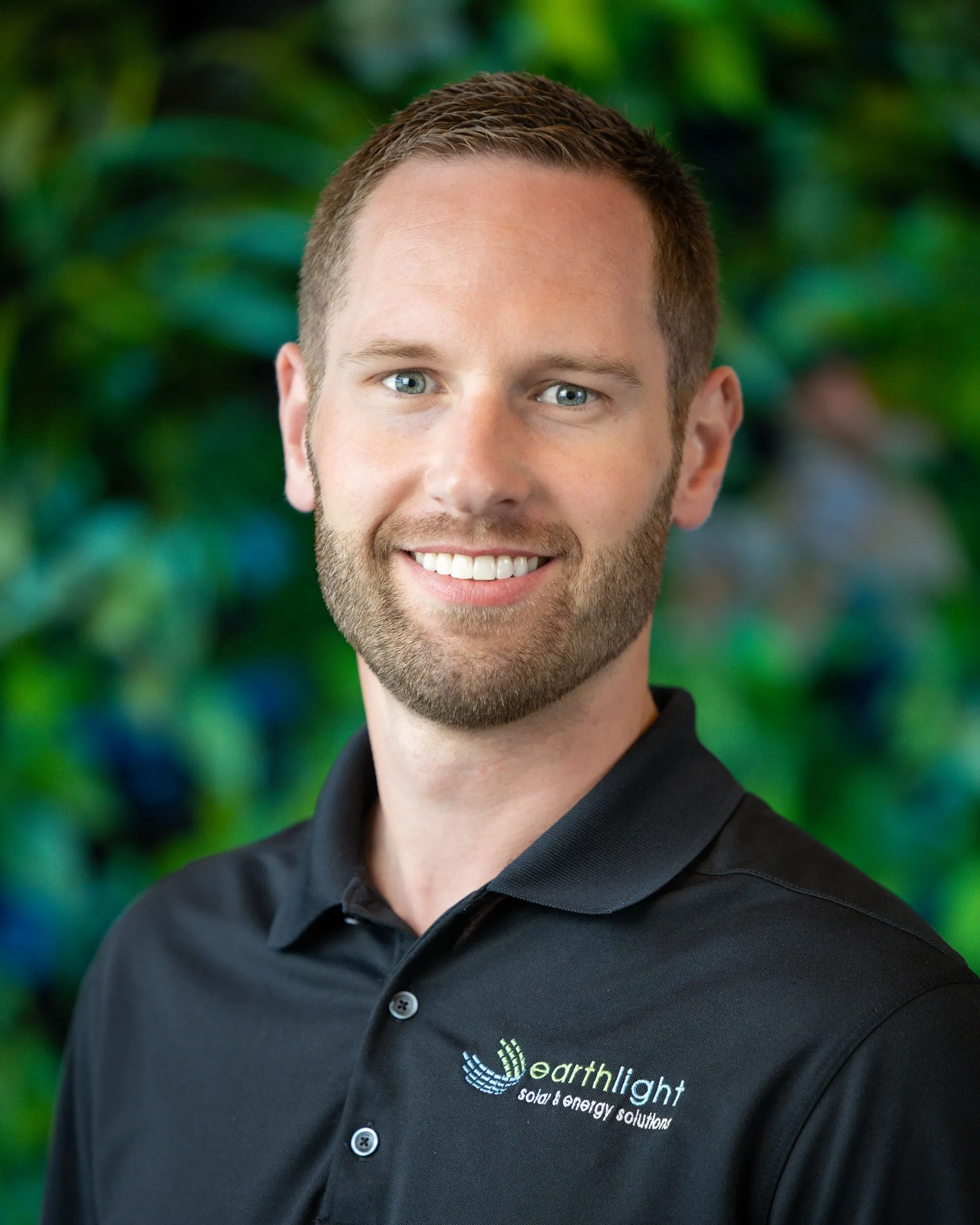 Jake Schneider, Chief Operations Officer of Earthlight Technologies