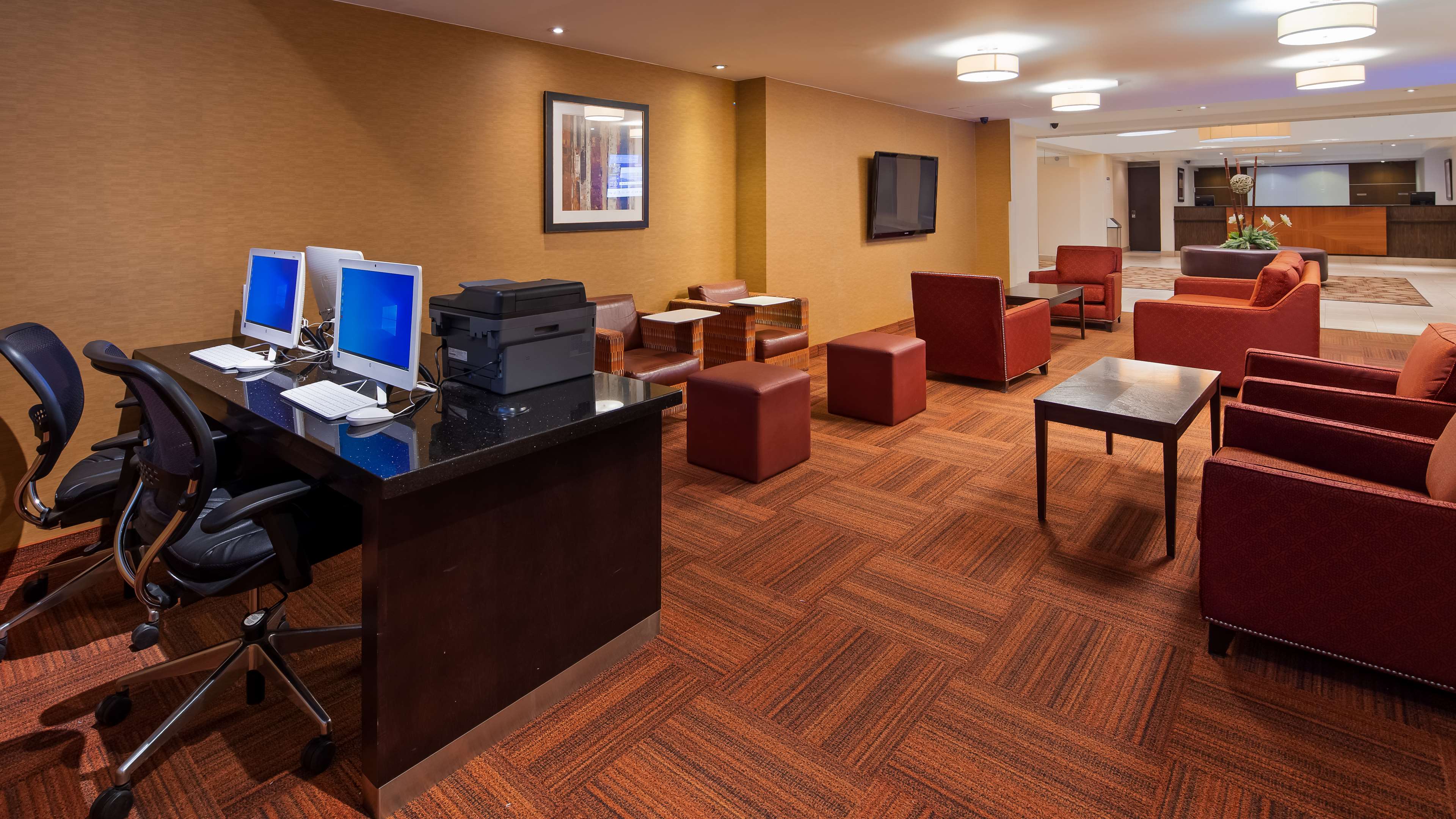 Business center Best Western Plus Montreal Downtown-Hotel Europa Montreal (514)866-6492