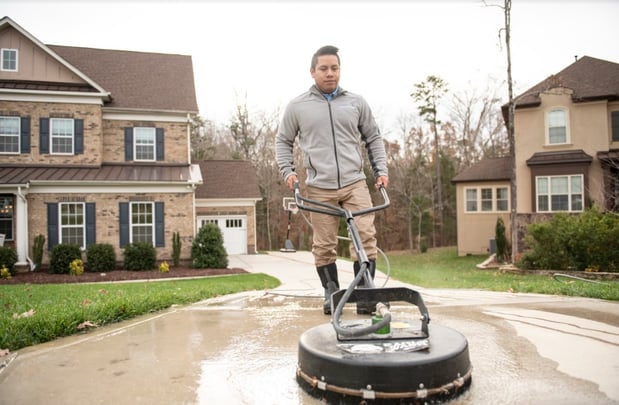 Images Window Hero Charlotte