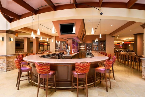 Images Embassy Suites by Hilton Norman Hotel & Conference Center