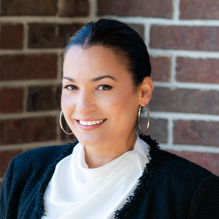 Oriana Tackoor headshot.