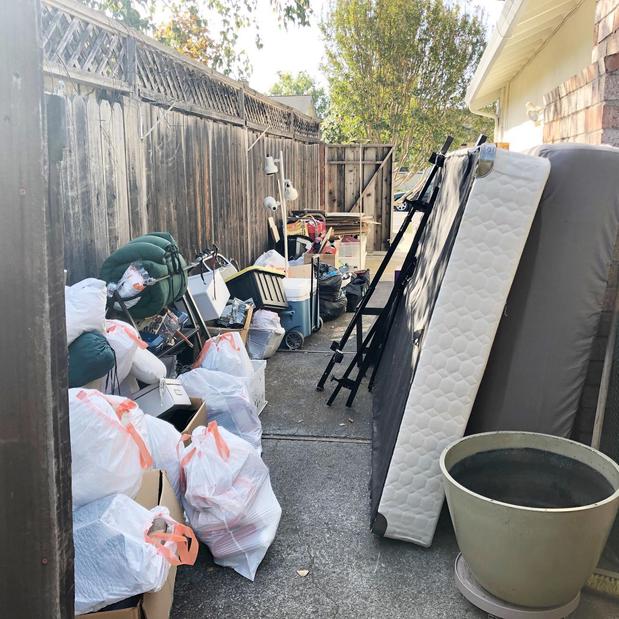 Images Toss Out Junk Removal