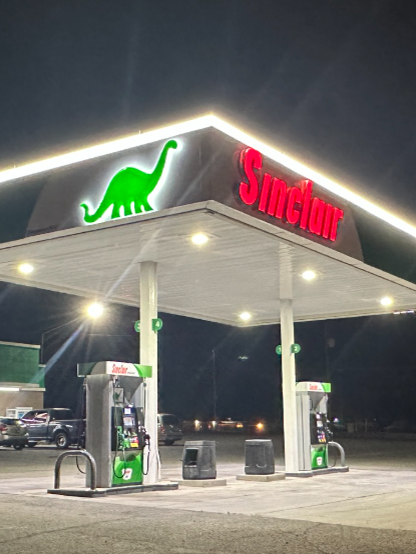 Sinclair gas station fueling island 