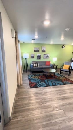 Images WoodSpring Suites Phoenix-Deer Valley