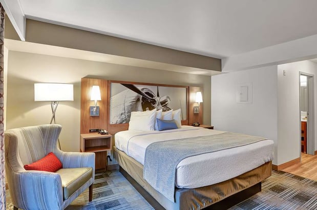 Images Executive Residency by Best Western Navigator Inn & Suites