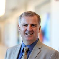 Dr. Kenneth M Lightheart, MD