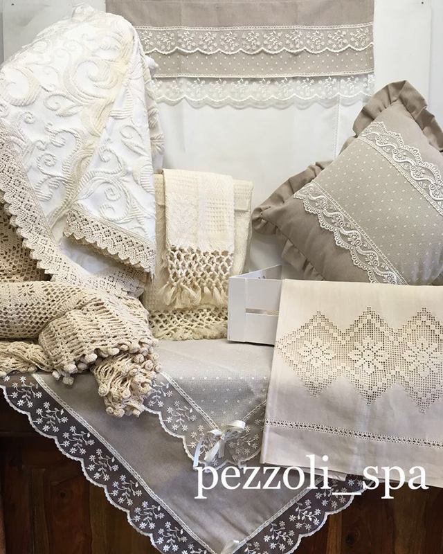 Images Pezzoli Bologna Biancheria per La Casa