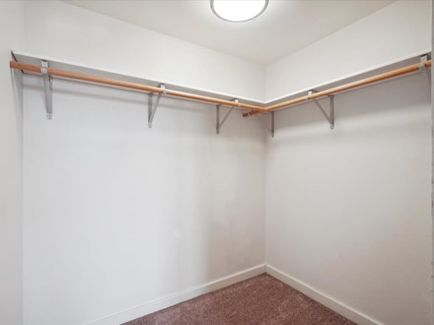 Images LeClaire Apartments