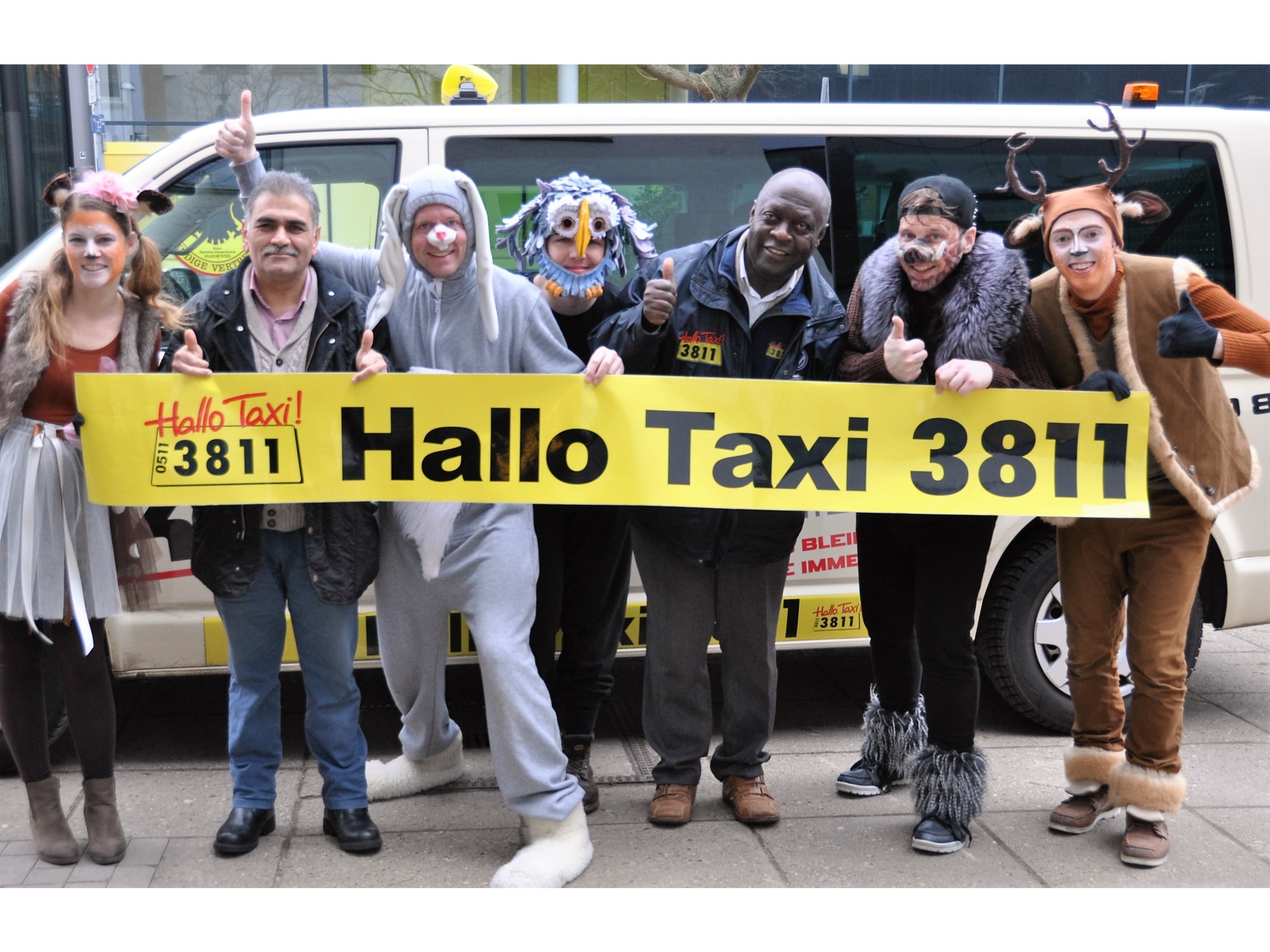 Hallo Taxi 3811 GmbH, Isernhagener Strasse 20 in Hannover