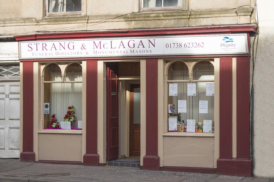 Images Closed - Strang & McLagan Funeral Directors