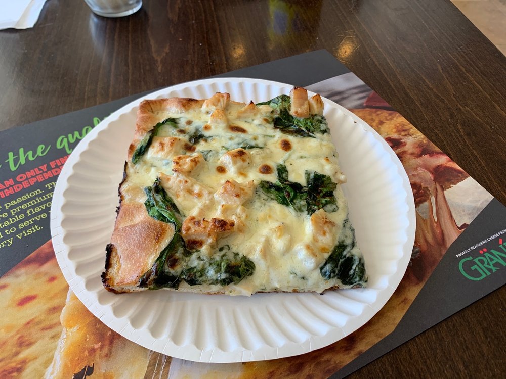 Fratello's Gourmet Pizza & Cafe Image