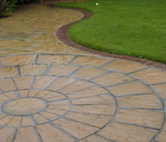 S Downs Landscape Gardening Tonbridge 01732 364679