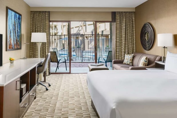 Images Hilton Phoenix Airport