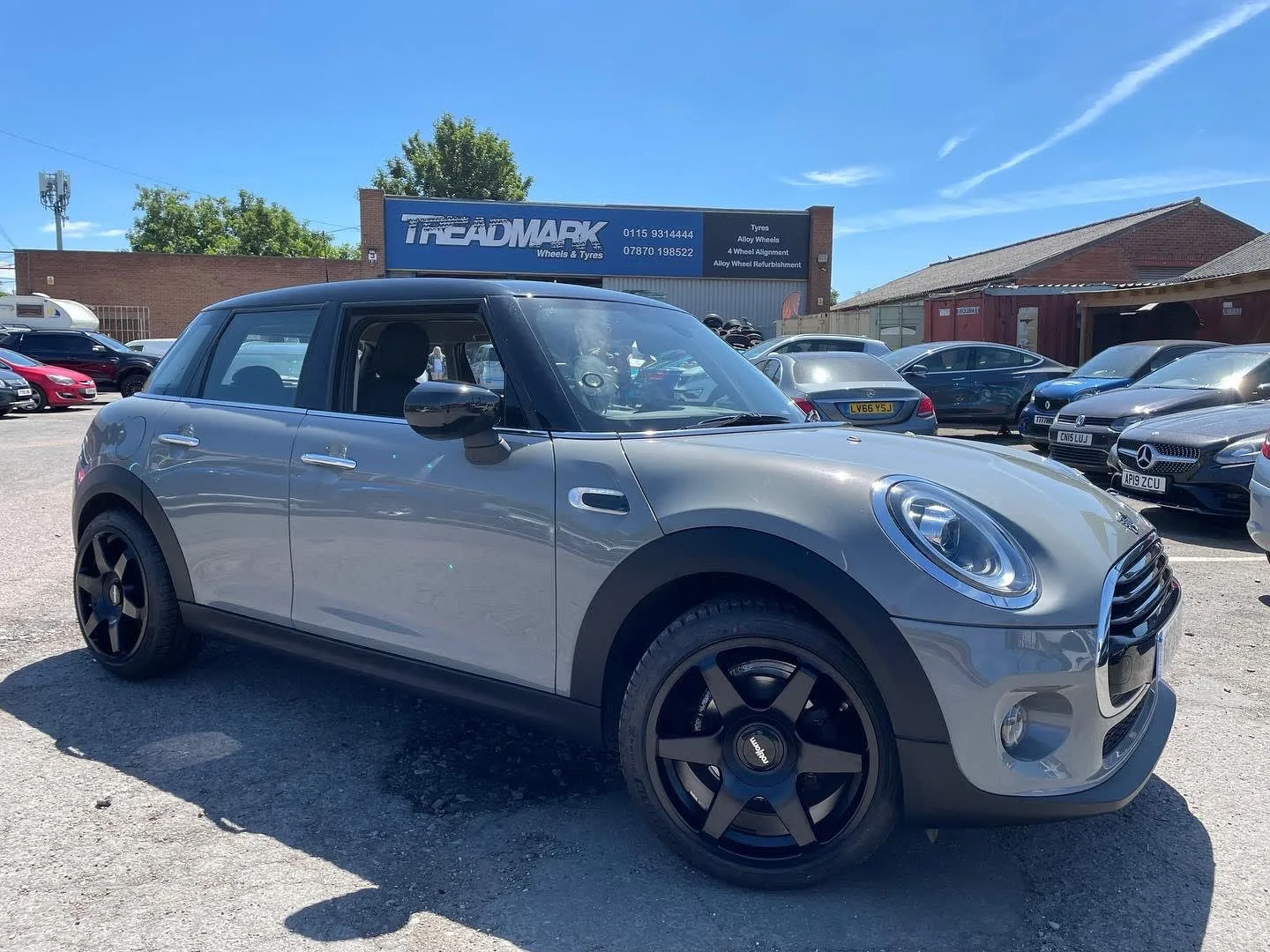 Images Treadmark Wheels & Tyres