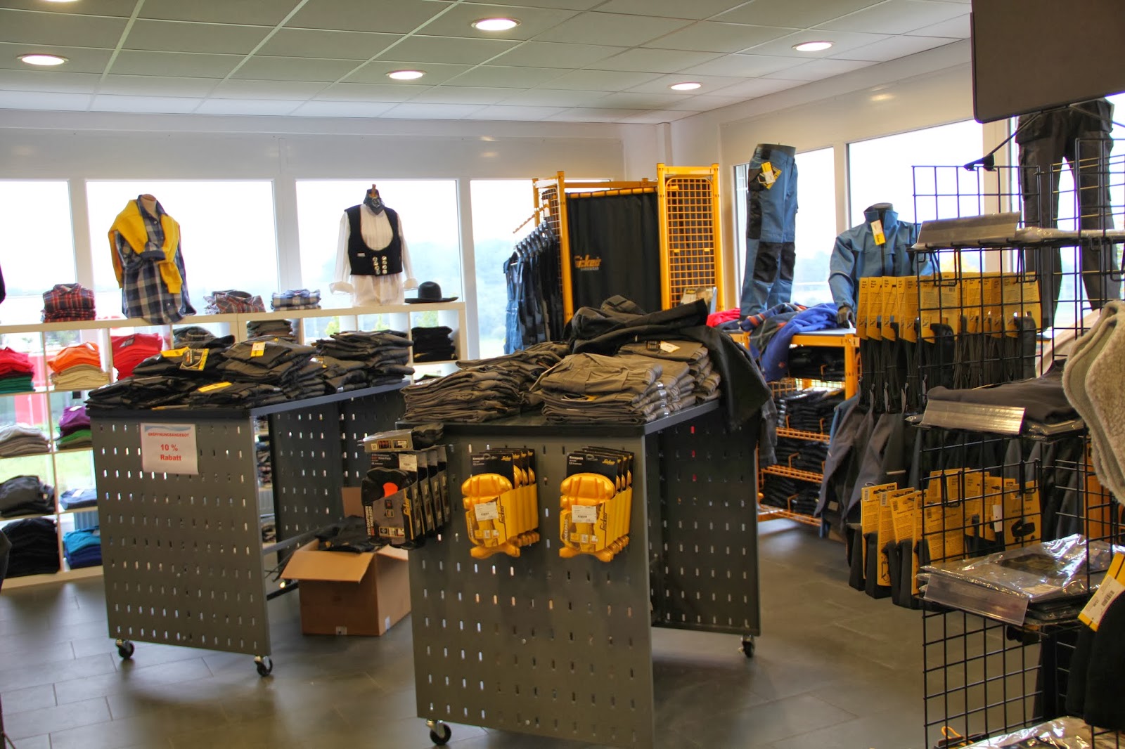 HS Fahrzeug- und Betriebseinrichtungen GmbH, Hoheneichstr. 48 in Birkenfeld