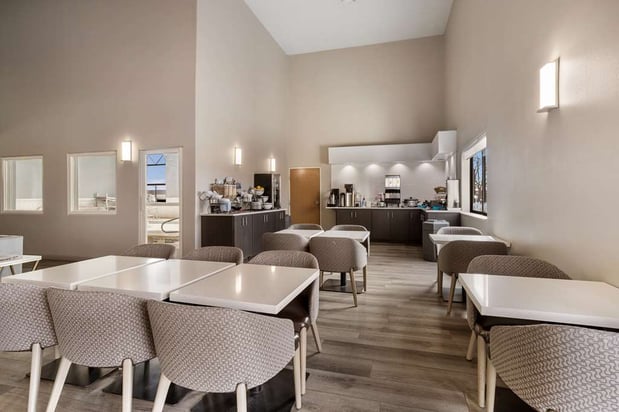 Images SureStay by Best Western Grants