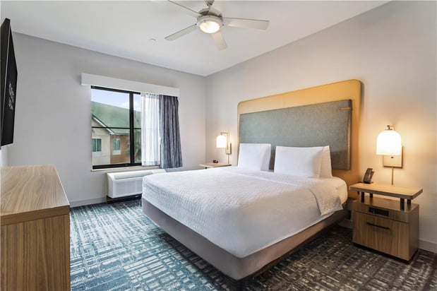 Images Homewood Suites by Hilton Beaumont, TX