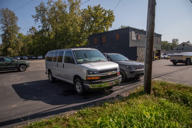 Images NEO Van Rentals – Twinsburg