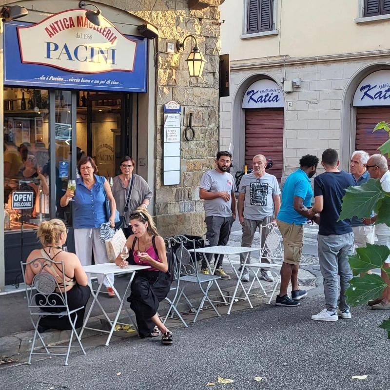 Images Antica Macelleria Pacini - Uscio e Bottega
