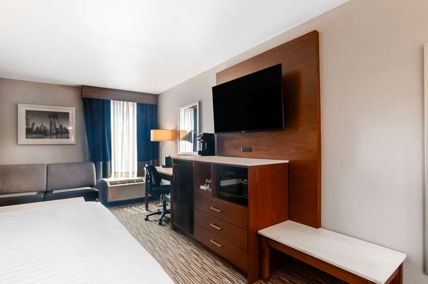 Images Best Western Plus Commerce Hotel
