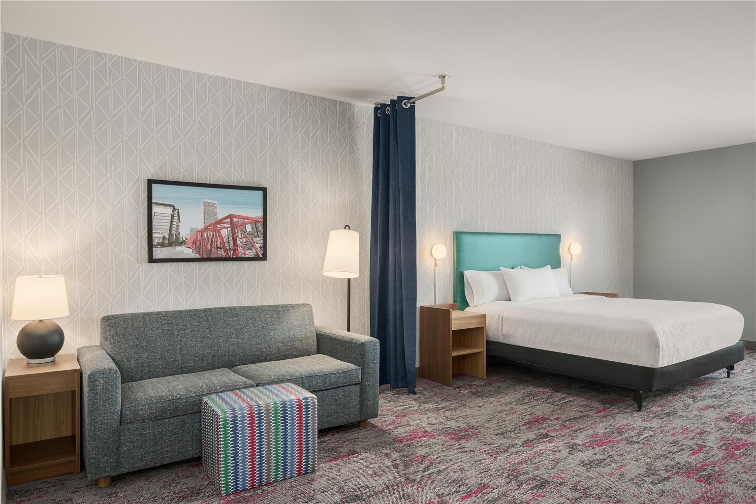 Guest room