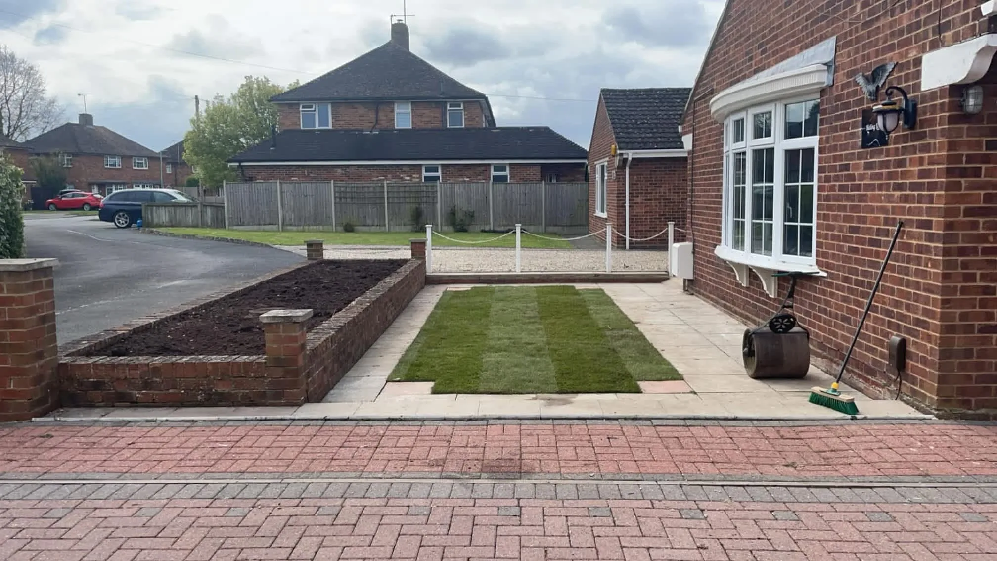 Images Oakwood Tree & Landscaping Services