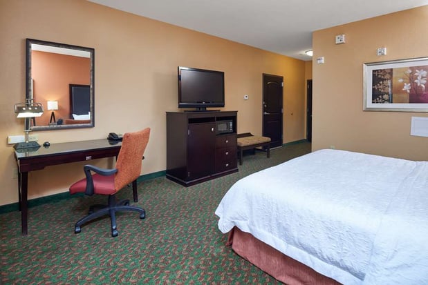 Images Hampton Inn & Suites Waco-South