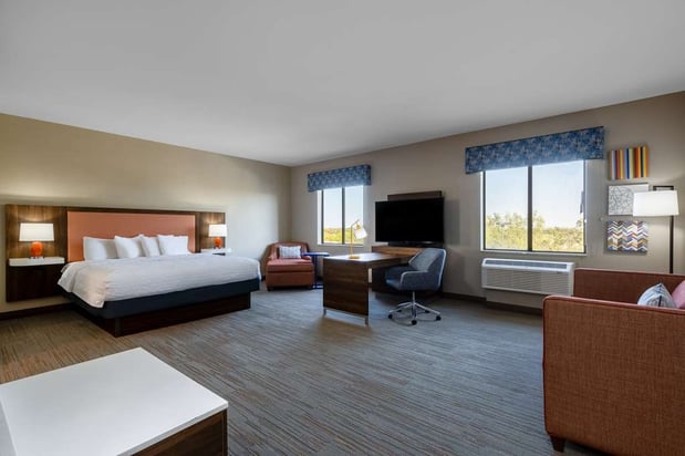 Images Hampton Inn & Suites Woodward