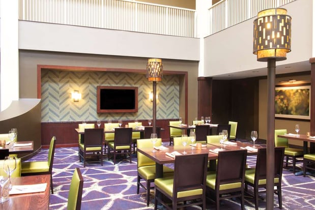 Images Embassy Suites by Hilton Philadelphia Airport