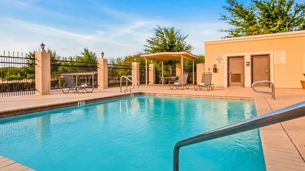 Images Best Western Plus Kenedy Inn