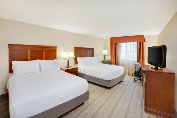 Images Holiday Inn Express Dallas Medical - Market Ctr by IHG