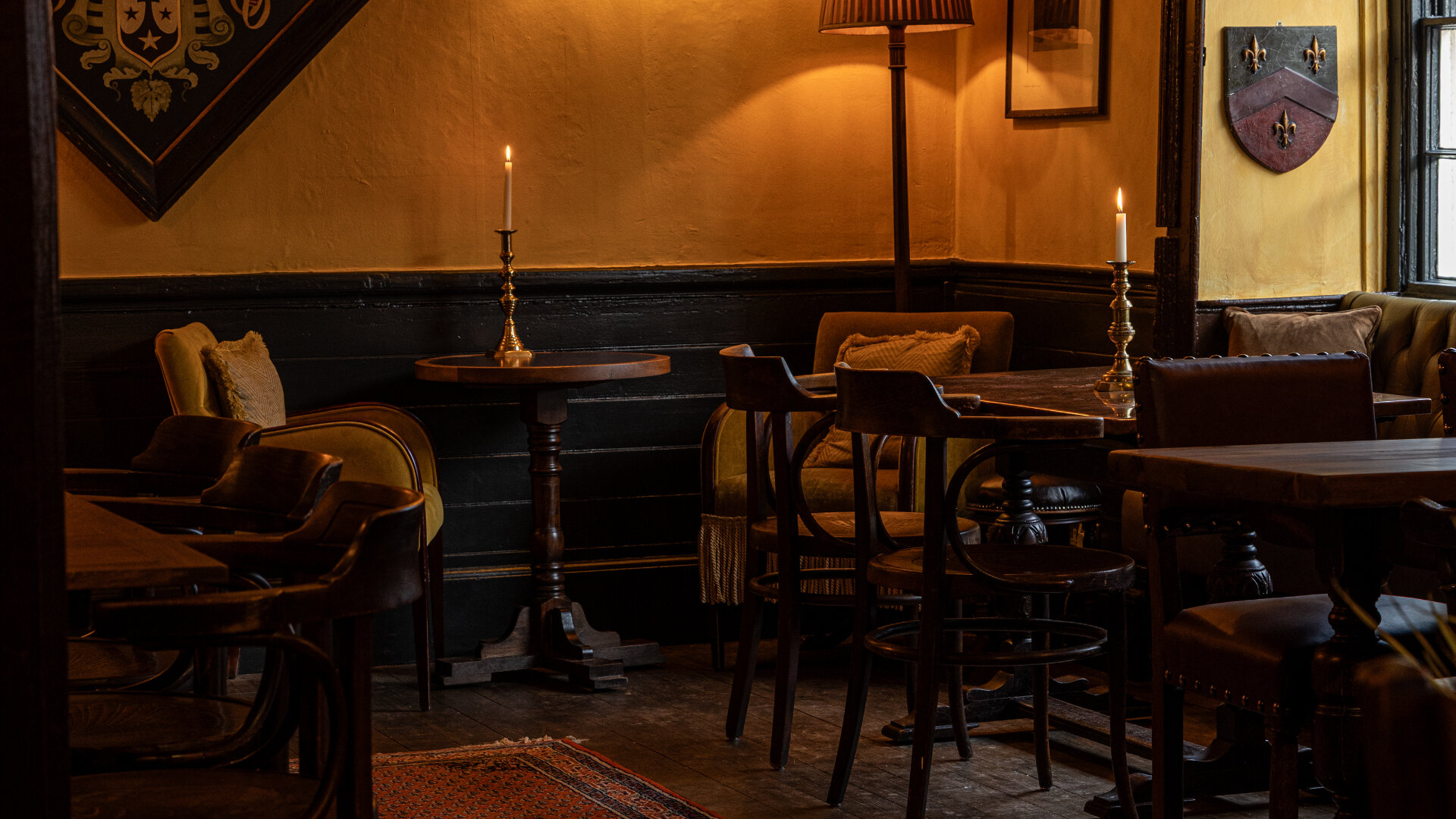 Images The Blue Boar