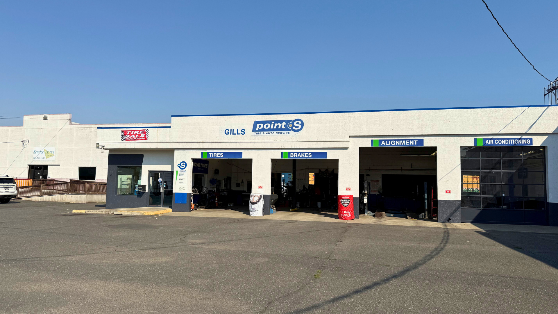 Gills Point S Tire & Auto Image