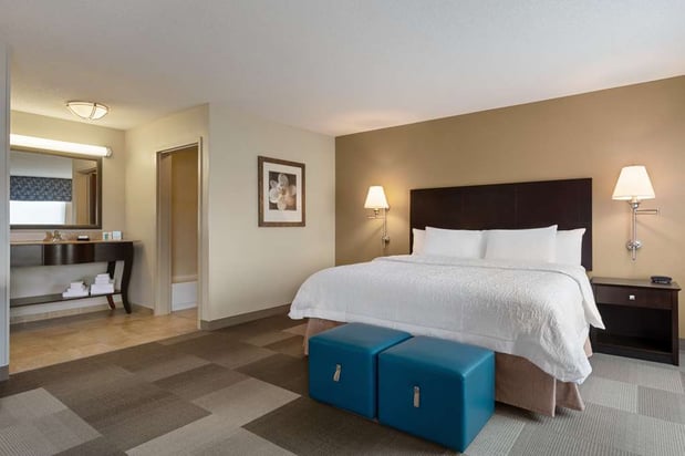 Images Hampton Inn & Suites Atlanta Airport West/Camp Creek Pkwy