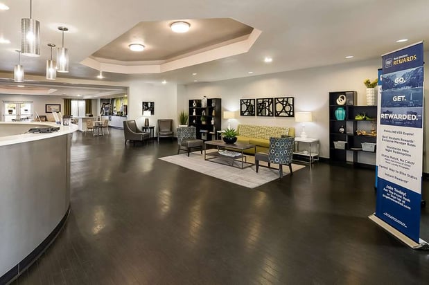 Images Best Western Douglas Inn & Suites