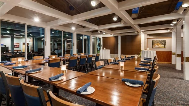 Images Best Western Plus Windjammer Inn & Conference Center
