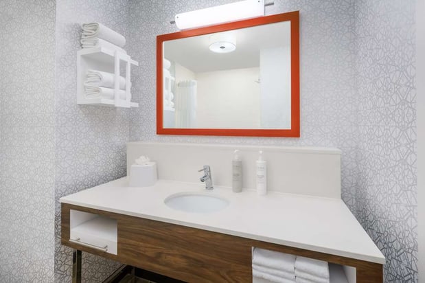 Images Hampton Inn & Suites West Sacramento