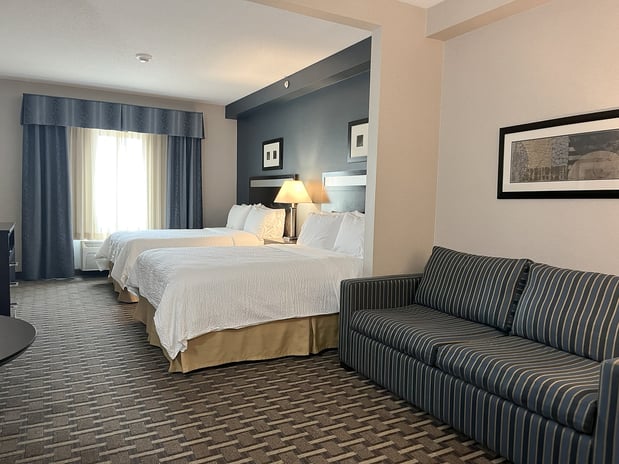 Images Holiday Inn Express & Suites Morton Peoria Area by IHG