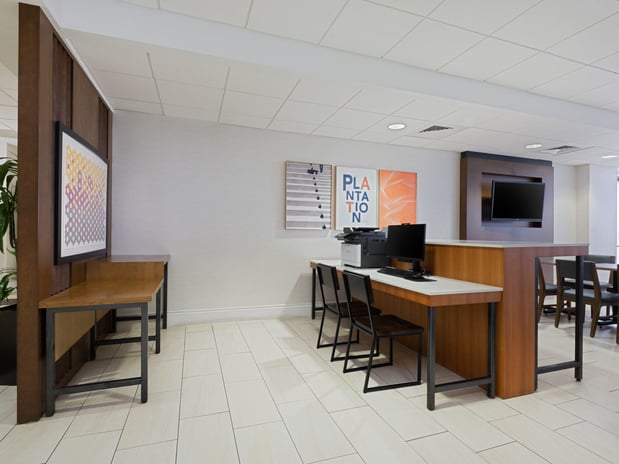 Images Holiday Inn Express & Suites Ft. Lauderdale-Plantation by IHG