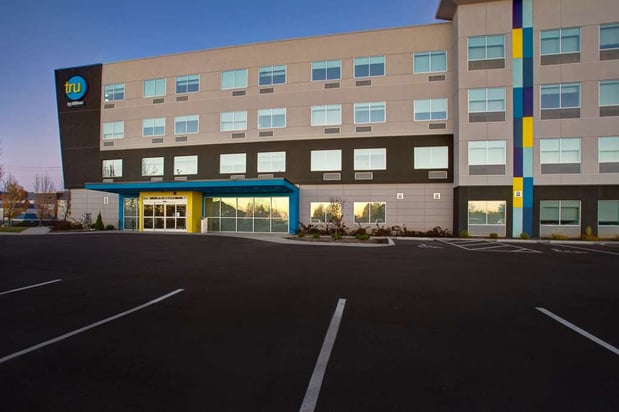 Images Tru by Hilton Alcoa Knoxville Airport